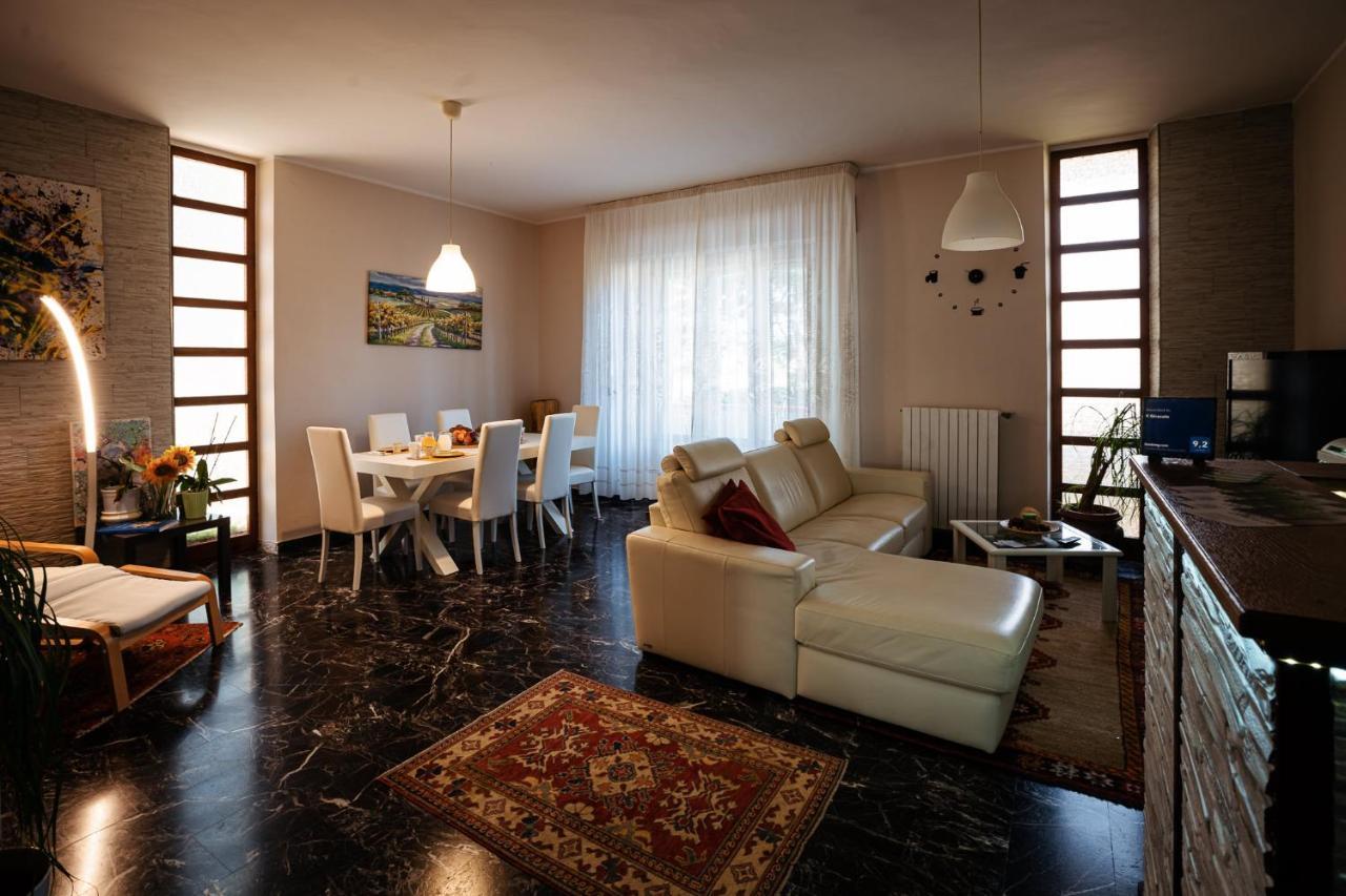 Bed and Breakfast Il Girasole Basciano Экстерьер фото