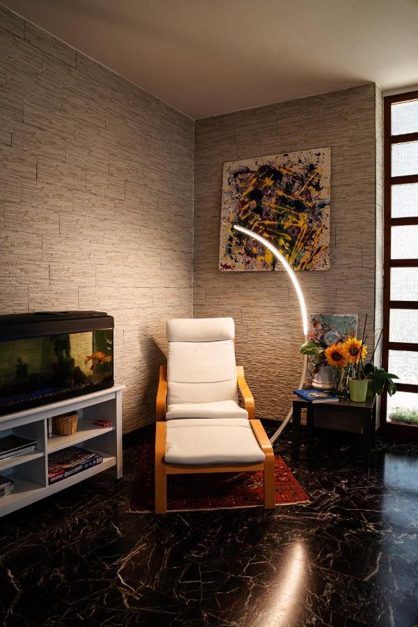 Bed and Breakfast Il Girasole Basciano Экстерьер фото
