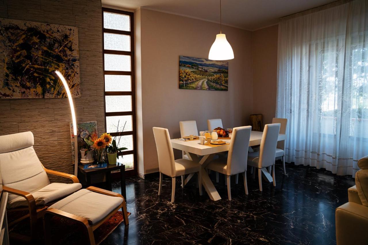 Bed and Breakfast Il Girasole Basciano Экстерьер фото