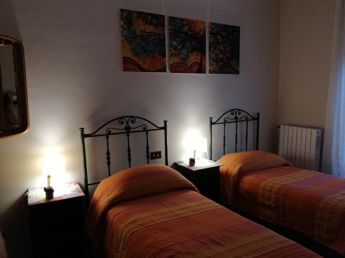Bed and Breakfast Il Girasole Basciano Экстерьер фото