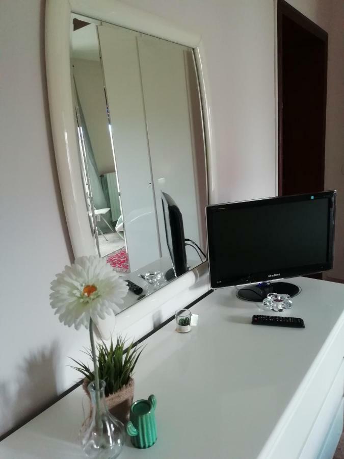 Bed and Breakfast Il Girasole Basciano Экстерьер фото